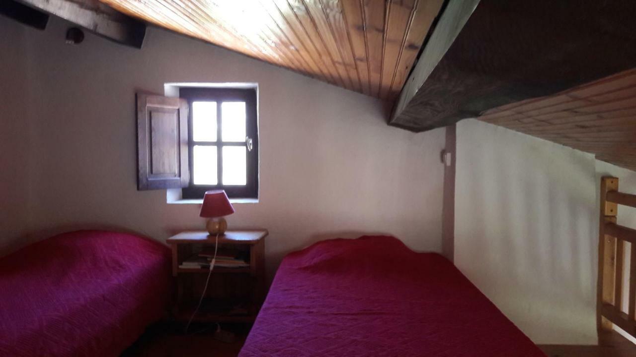 Chambres D'Hotes - La Maison De Julie อ็องเทรอโวซ์ ภายนอก รูปภาพ
